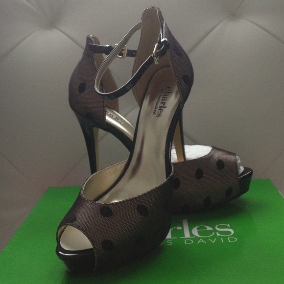 Hight heel open toe Charles David shoe