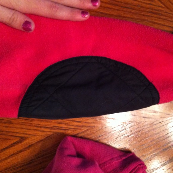 Pink and black Columbia coat - Picture 3 of 3