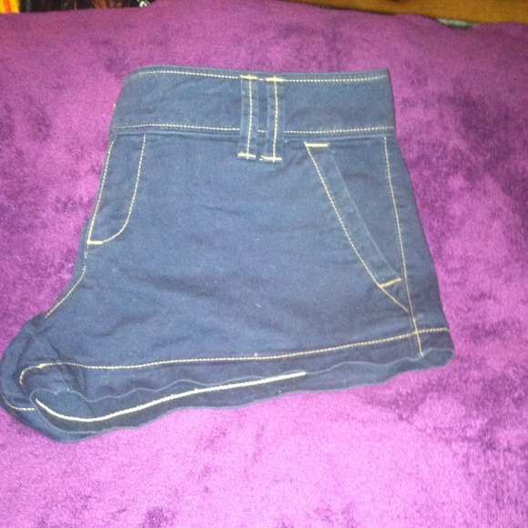American eagle shorts blue