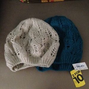 2 Beanies