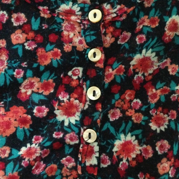 Floral Tank - Picture 2 of 2