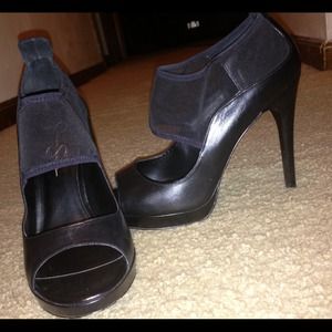 Jessica Simpson Blk pump