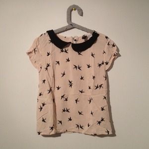 Peter Pan collar shirt