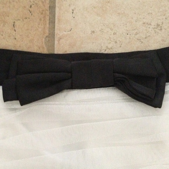 White Tulle Skirt - Picture 3 of 4