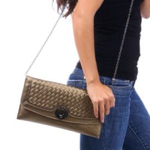 **Reserve** BRONZE CLUTCH HANDBAG & LOVE NECKLACE