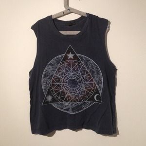 Cosmic muscle tee