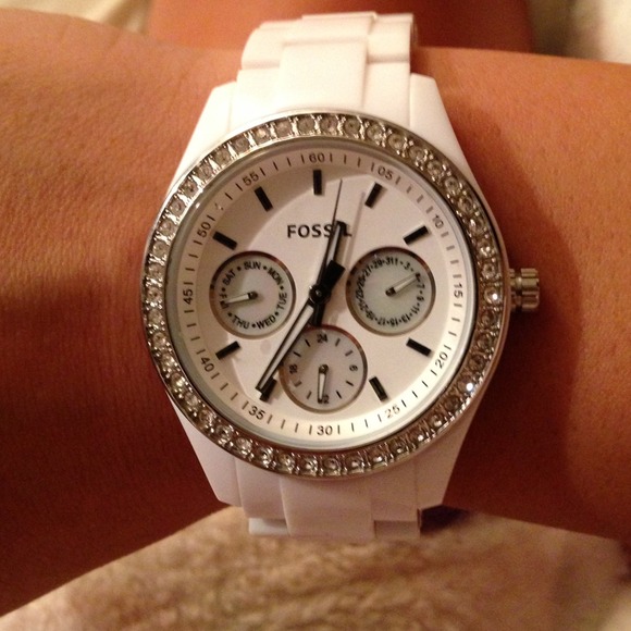 REAL FOSSIL WATCH - Picture 2 of 3