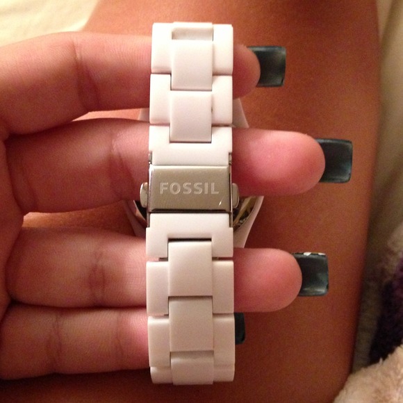 REAL FOSSIL WATCH - Picture 3 of 3