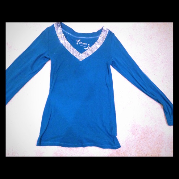 Long sleeve shirt with sequin detailing