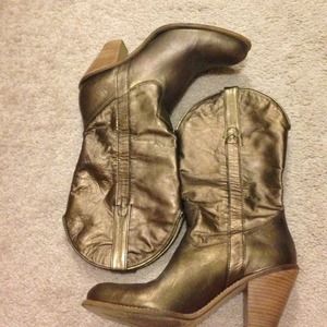 Jessica Simpson copper western/cowboy boots.
