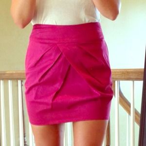 Hot pink mini skirt with zipper