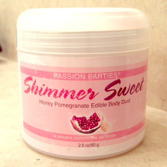 Passion Parties Other - Edible Shimmer Body Dust