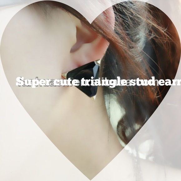 🌟Vintage Triangle Earring🌟
