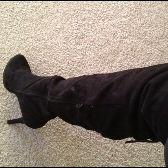 🚫SOLD on EBay 🚫Charles by Charles David boots