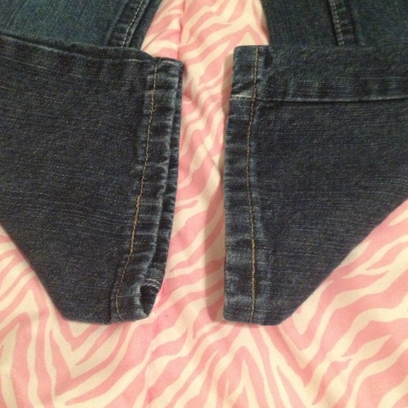 SOLD Girls size 4T jeans - Picture 4 of 4