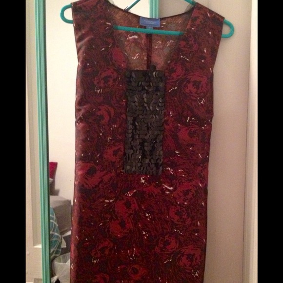 Red/black sequenced dress - Picture 3 of 3