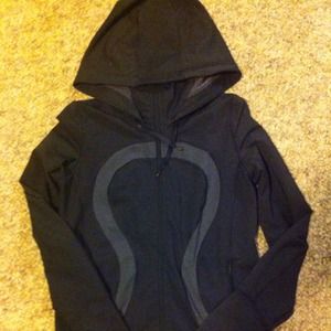 ⛔️SOLD ON EBAY LULULEMON STRIDE⛔️