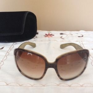 ✨✨Reduced price!!✨✨Marc by Marc Jacobs sunglasses