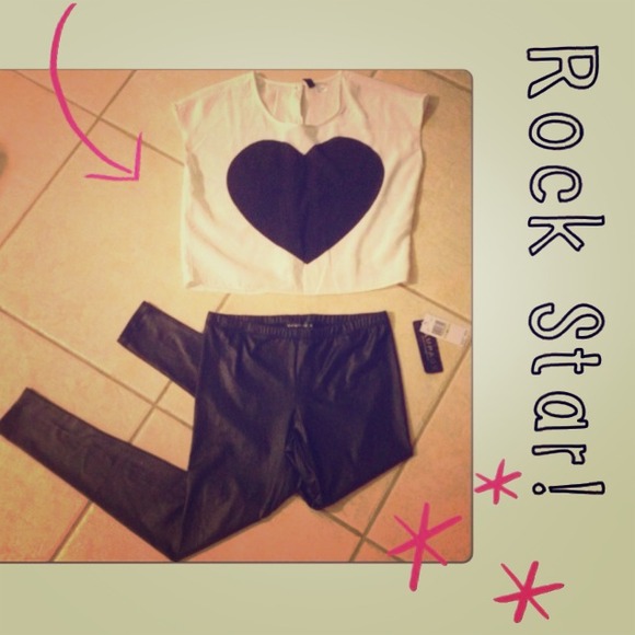 Tops - Heart Crop Top