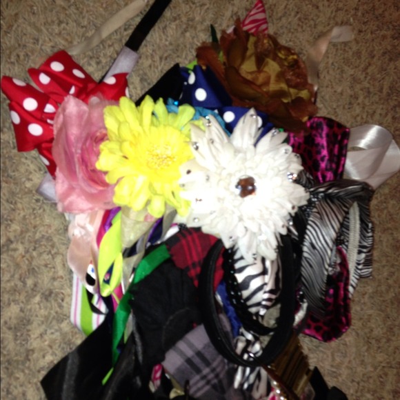 🚫SOLD🚫Hair Bow & Ribbon Lot of 51