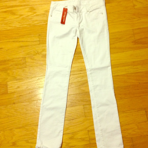 White Guess skinny Jeans