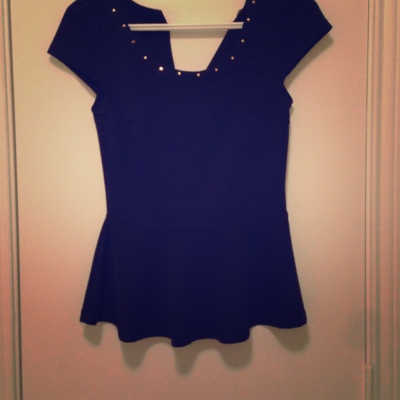 Black peplum shirt