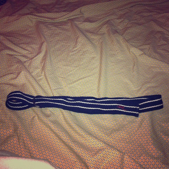 Hollister belt