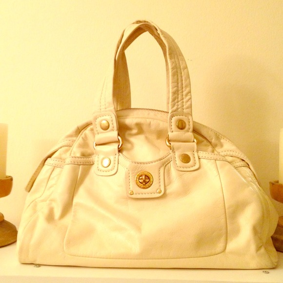 REDUCED!! Authentic Marc Jacobs Handbag! 👜🎊🎁