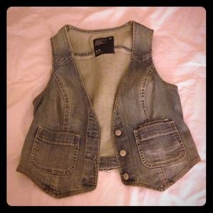 Jean vest - only worn once