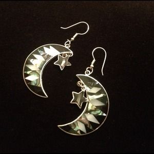 💫REDUCED💫 silver moon dangly earrings