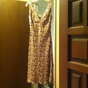 Vintage patterned silky dress