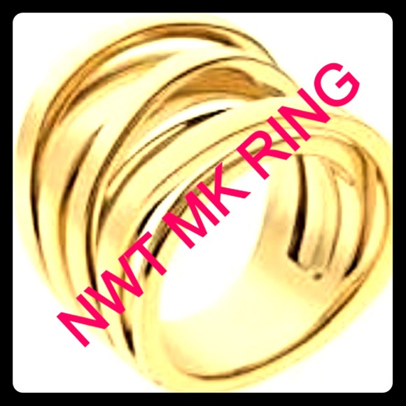 NWT & box Michael Kors gold barrel ring