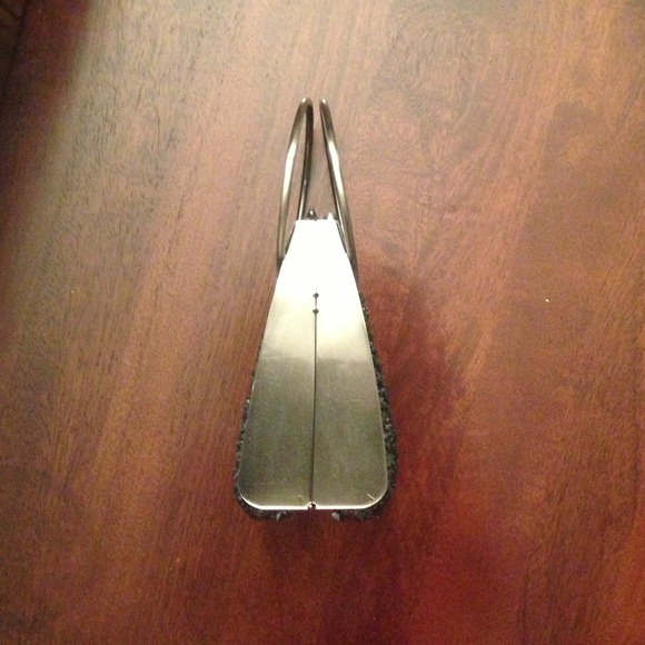 Handbag - Picture 2 of 2