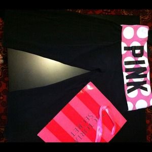 Victoria's Secret Pink yoga crops