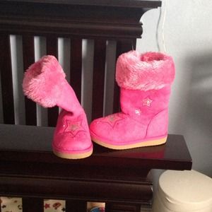 Girl boots