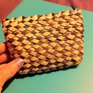 Guatemalan hand-made pouch!