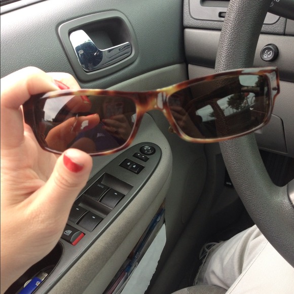 FENDI unisex sunglasses
