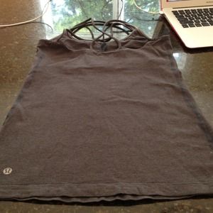 Awesome cotton Size 6 Lulu tank- great condition
