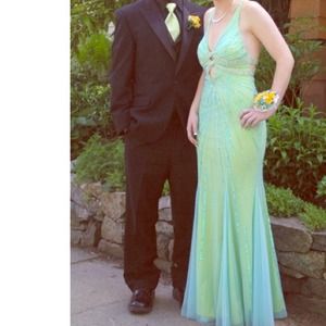 Beautiful prom dress from the Sean collection