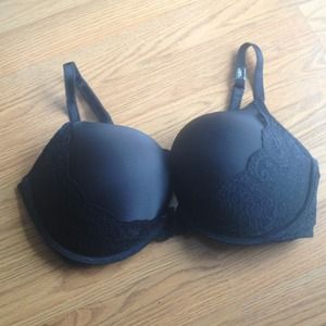 38c Victorias Secret push-up up