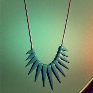 Cute spike necklace!! Makes awesome statement!