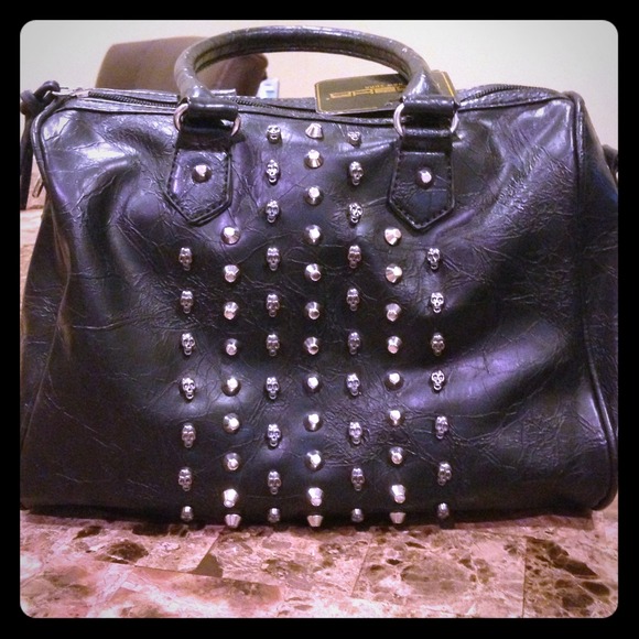 Brand new black skull bag like Alexander McQueen