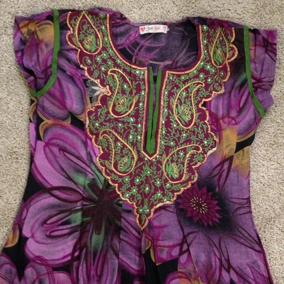 Fish cut kurti - Picture 2 of 3