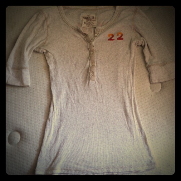 Hollister slim fit shirt 🌅