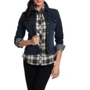 Levi's Women's Classic Traditional Trucker Jacket