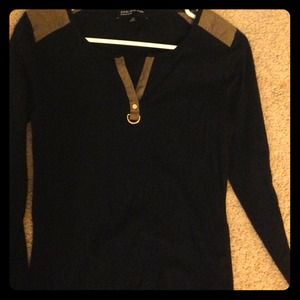 Reserved! 🎀New York long sleeve shirt.