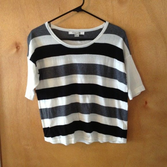 1/2 Sleeve Striped Top