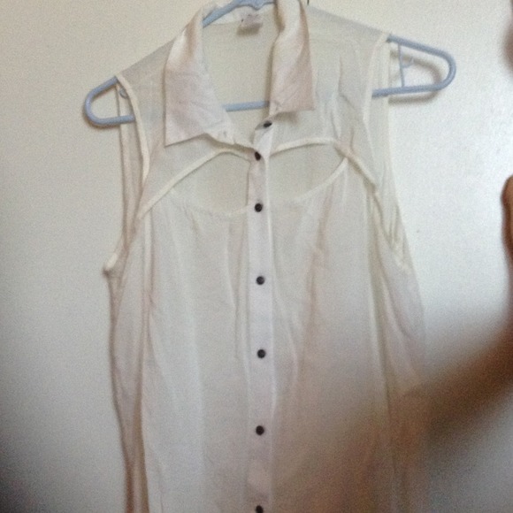 White tank top - Picture 1 of 2