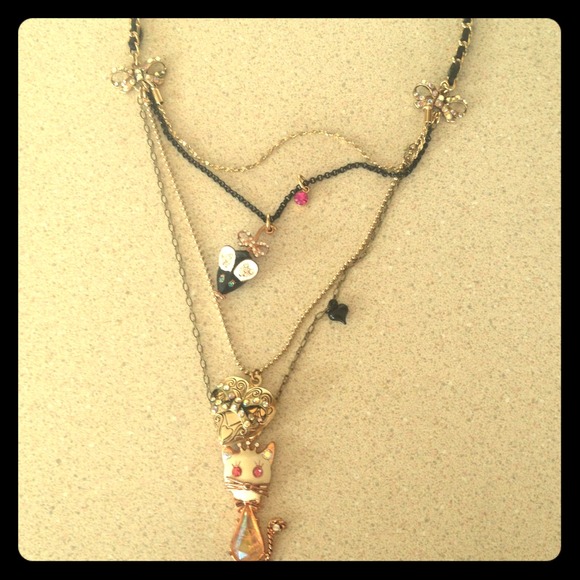 Betsey Johnson necklace