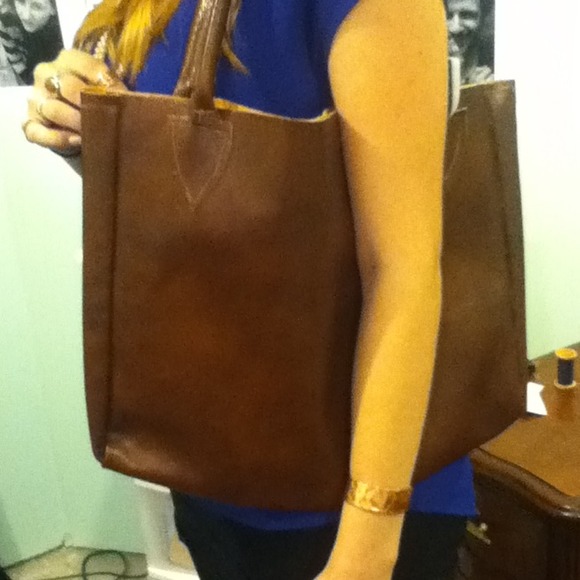 Handmade leather tote. - Picture 4 of 4